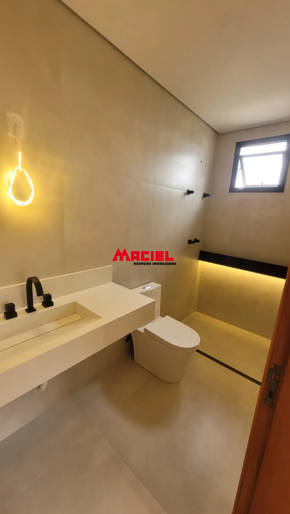 Comprar Casa / Condom&iacute;nio em S&atilde;o Jos&eacute; dos Campos R$ 1.950.000,00 - Foto 8