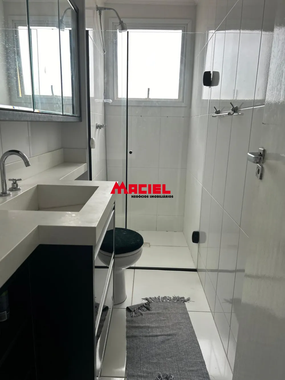 Alugar Apartamento / Padr&atilde;o em S&atilde;o Jos&eacute; dos Campos R$ 8.000,00 - Foto 4