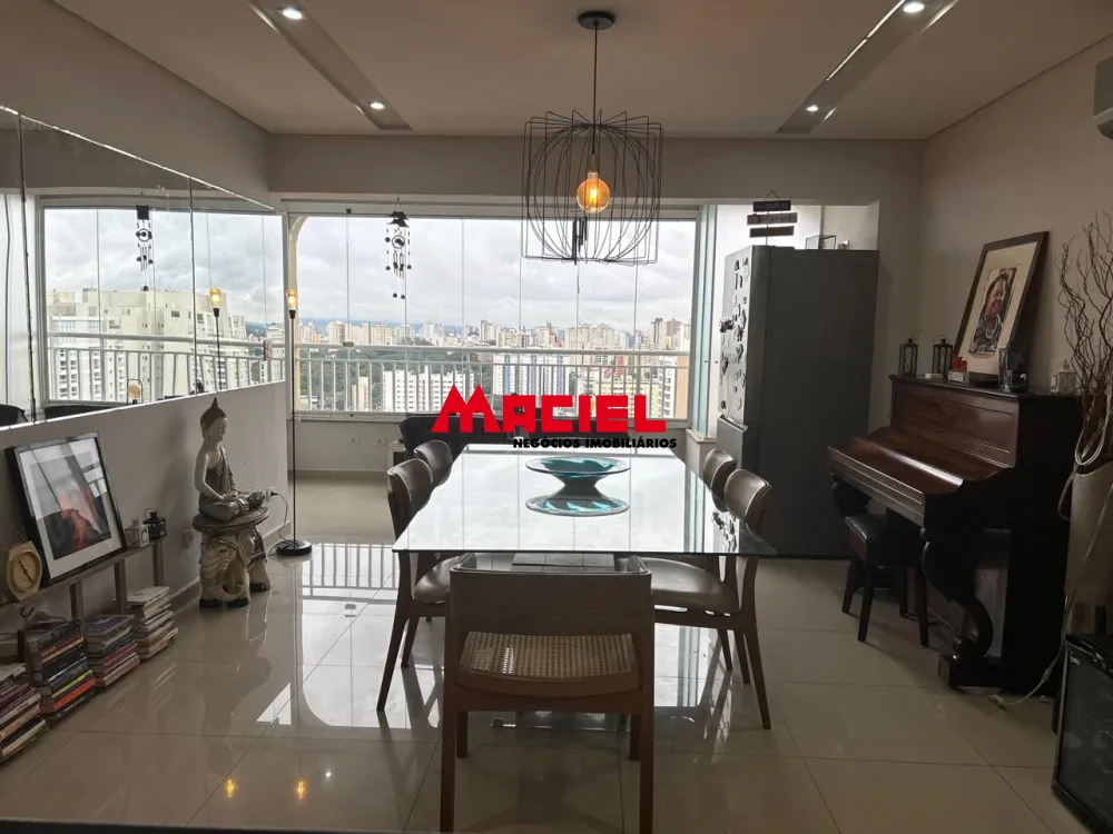 Alugar Apartamento / Padr&atilde;o em S&atilde;o Jos&eacute; dos Campos R$ 8.000,00 - Foto 13