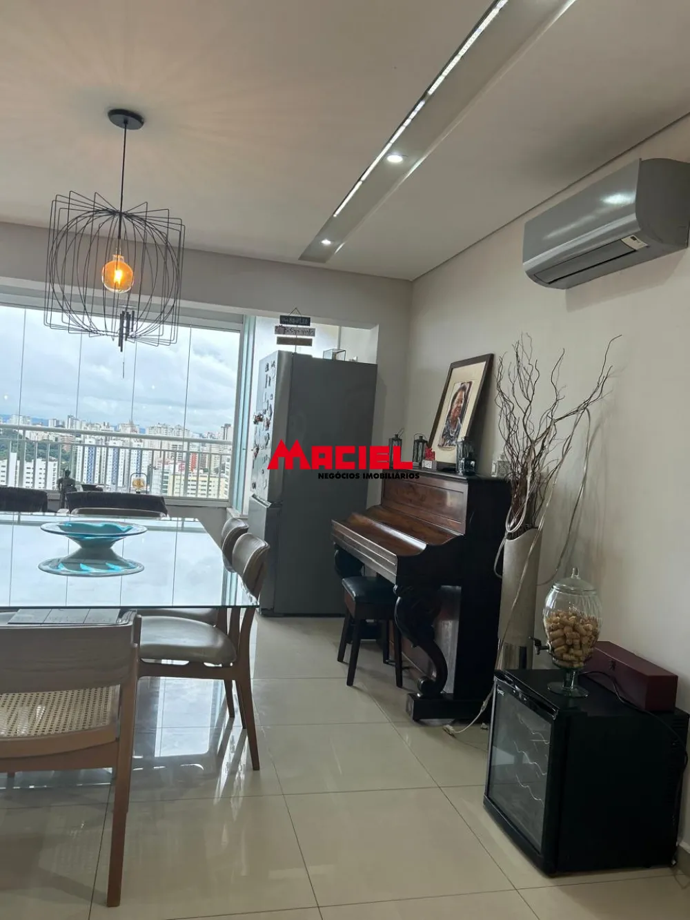 Alugar Apartamento / Padr&atilde;o em S&atilde;o Jos&eacute; dos Campos R$ 8.000,00 - Foto 17