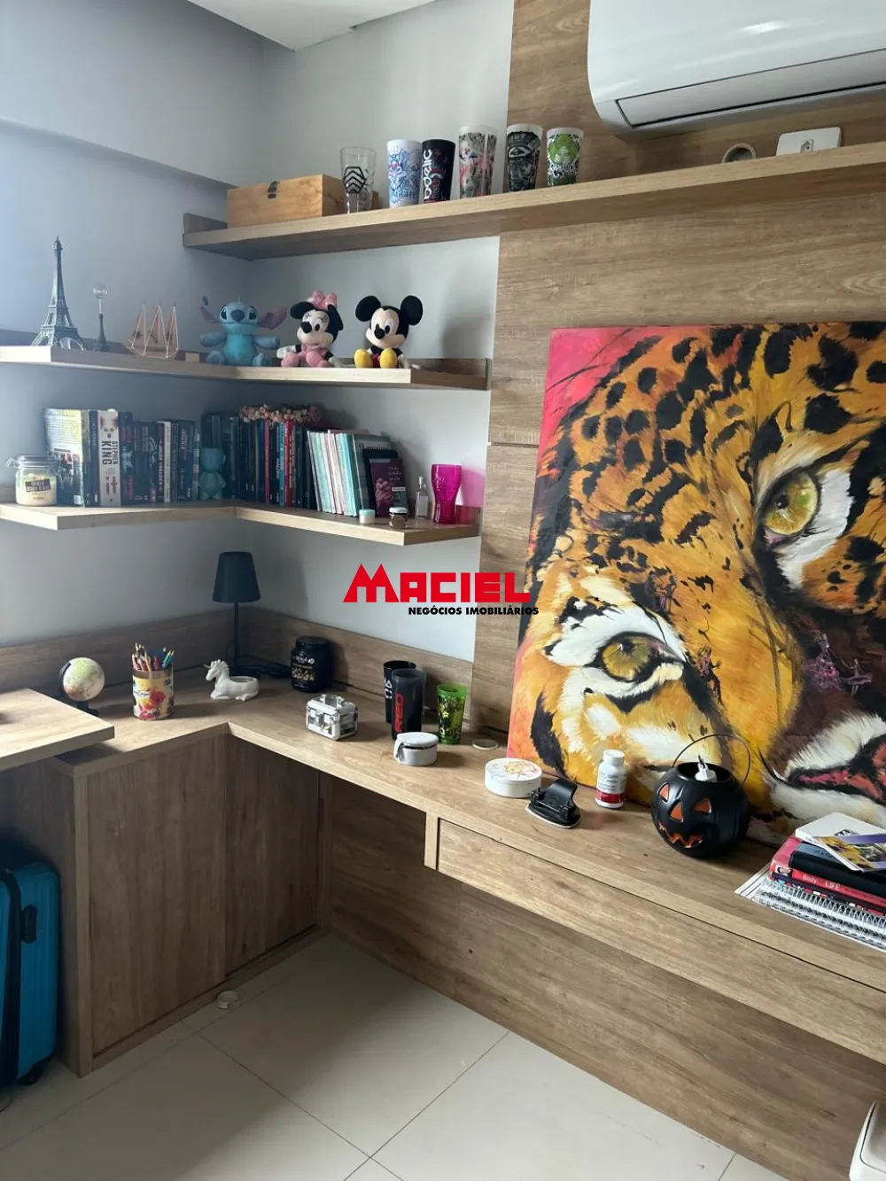 Alugar Apartamento / Padr&atilde;o em S&atilde;o Jos&eacute; dos Campos R$ 8.000,00 - Foto 21