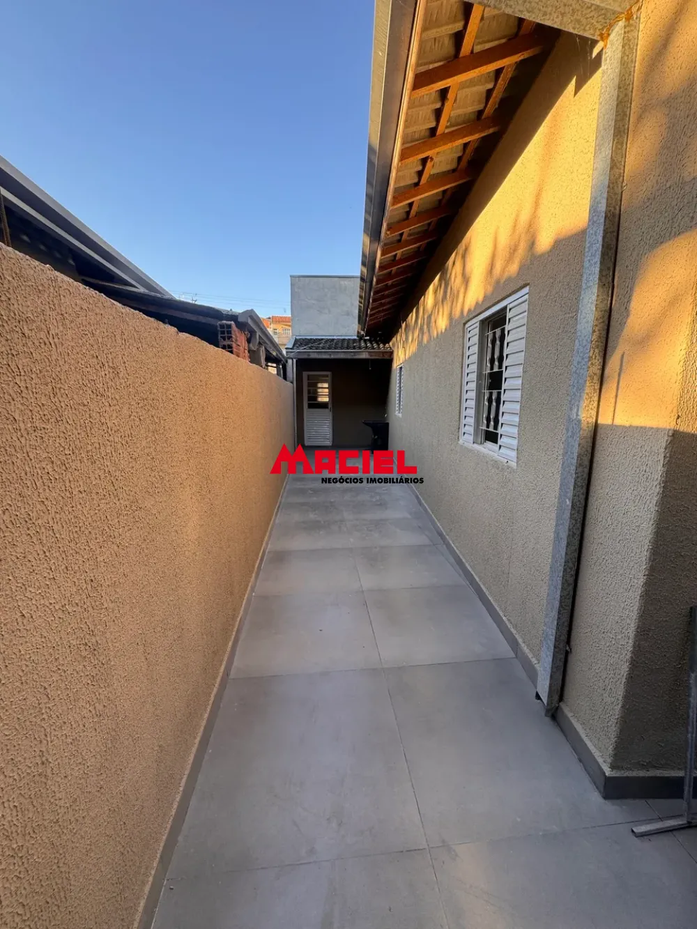 Comprar Casa / Padr&atilde;o em S&atilde;o Jos&eacute; dos Campos R$ 375.000,00 - Foto 3