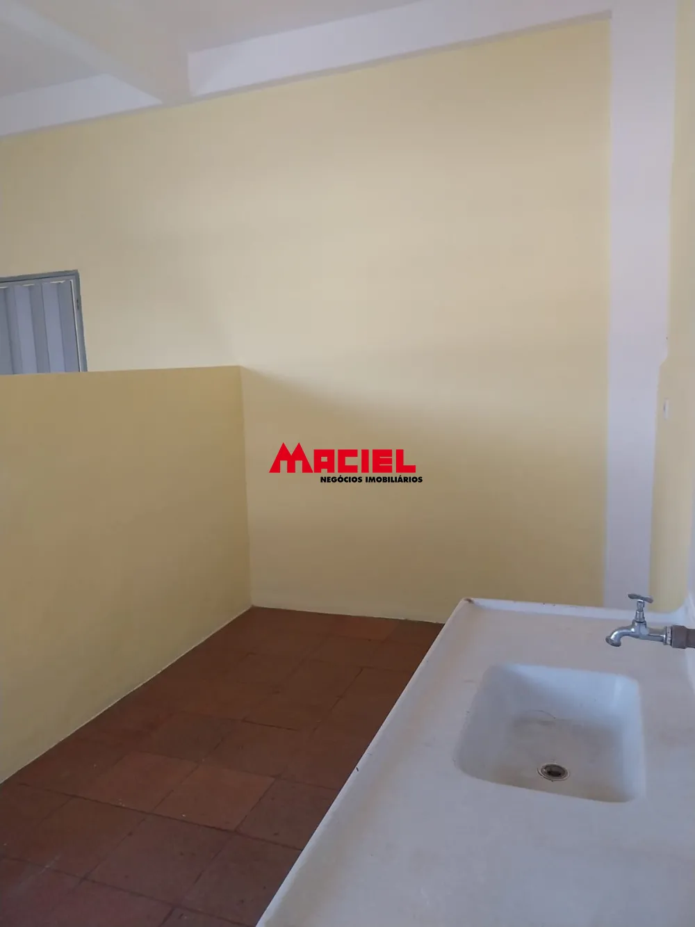 Alugar Casa / Padr&atilde;o em S&atilde;o Jos&eacute; dos Campos R$ 1.400,00 - Foto 6