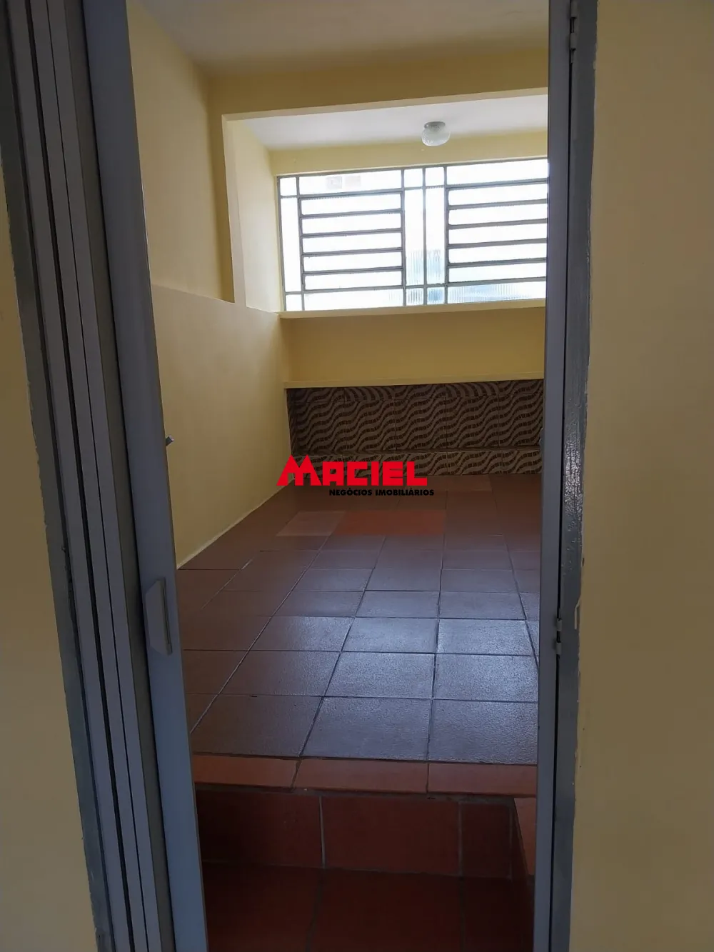 Alugar Casa / Padr&atilde;o em S&atilde;o Jos&eacute; dos Campos R$ 1.400,00 - Foto 13