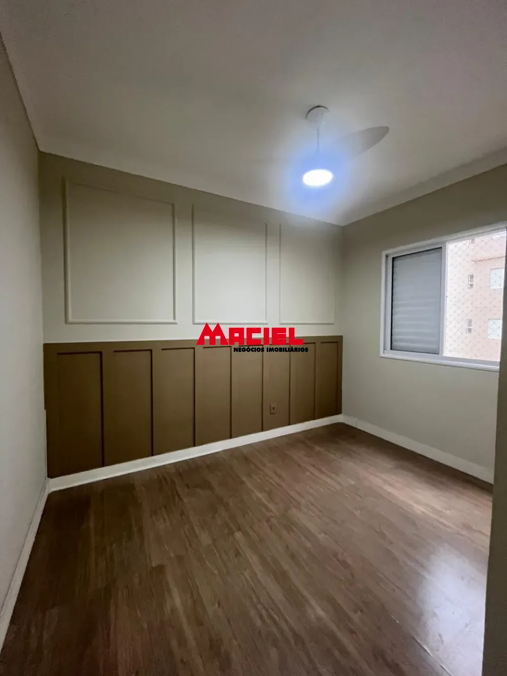 Alugar Apartamento / Padr&atilde;o em S&atilde;o Jos&eacute; dos Campos R$ 1.800,00 - Foto 10