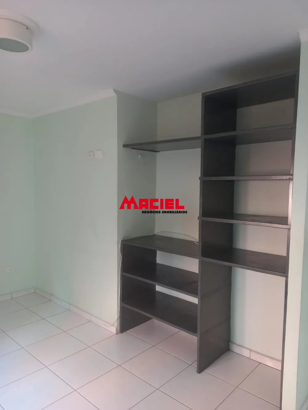 Comprar Apartamento / Padr&atilde;o em S&atilde;o Jos&eacute; dos Campos R$ 310.000,00 - Foto 3