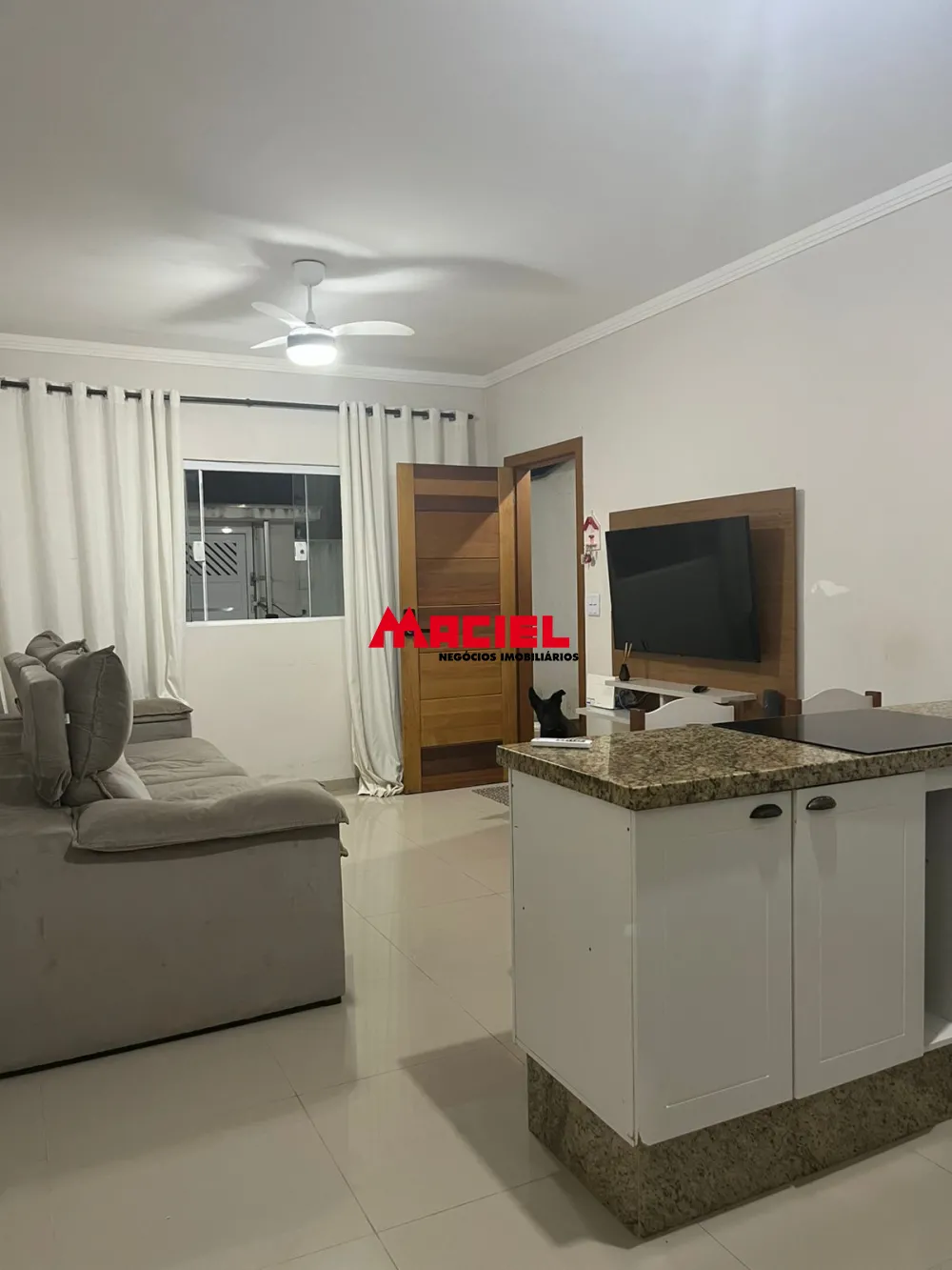 Comprar Casa / Padr&atilde;o em Caraguatatuba R$ 385.000,00 - Foto 5