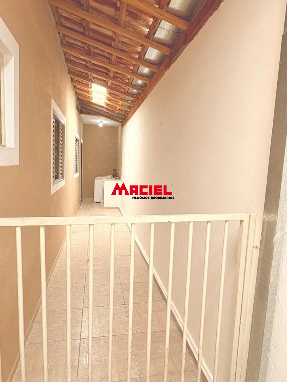 Comprar Casa / Padr&atilde;o em S&atilde;o Jos&eacute; dos Campos R$ 350.000,00 - Foto 4