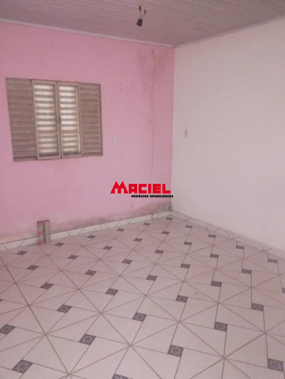 Comprar Casa / Padr&atilde;o em S&atilde;o Jos&eacute; dos Campos R$ 160.000,00 - Foto 3