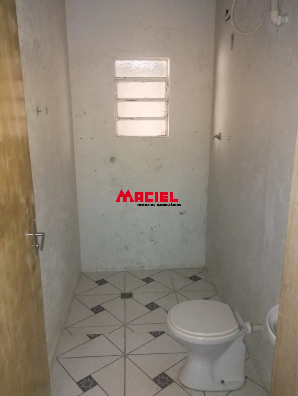 Comprar Casa / Padr&atilde;o em S&atilde;o Jos&eacute; dos Campos R$ 160.000,00 - Foto 4