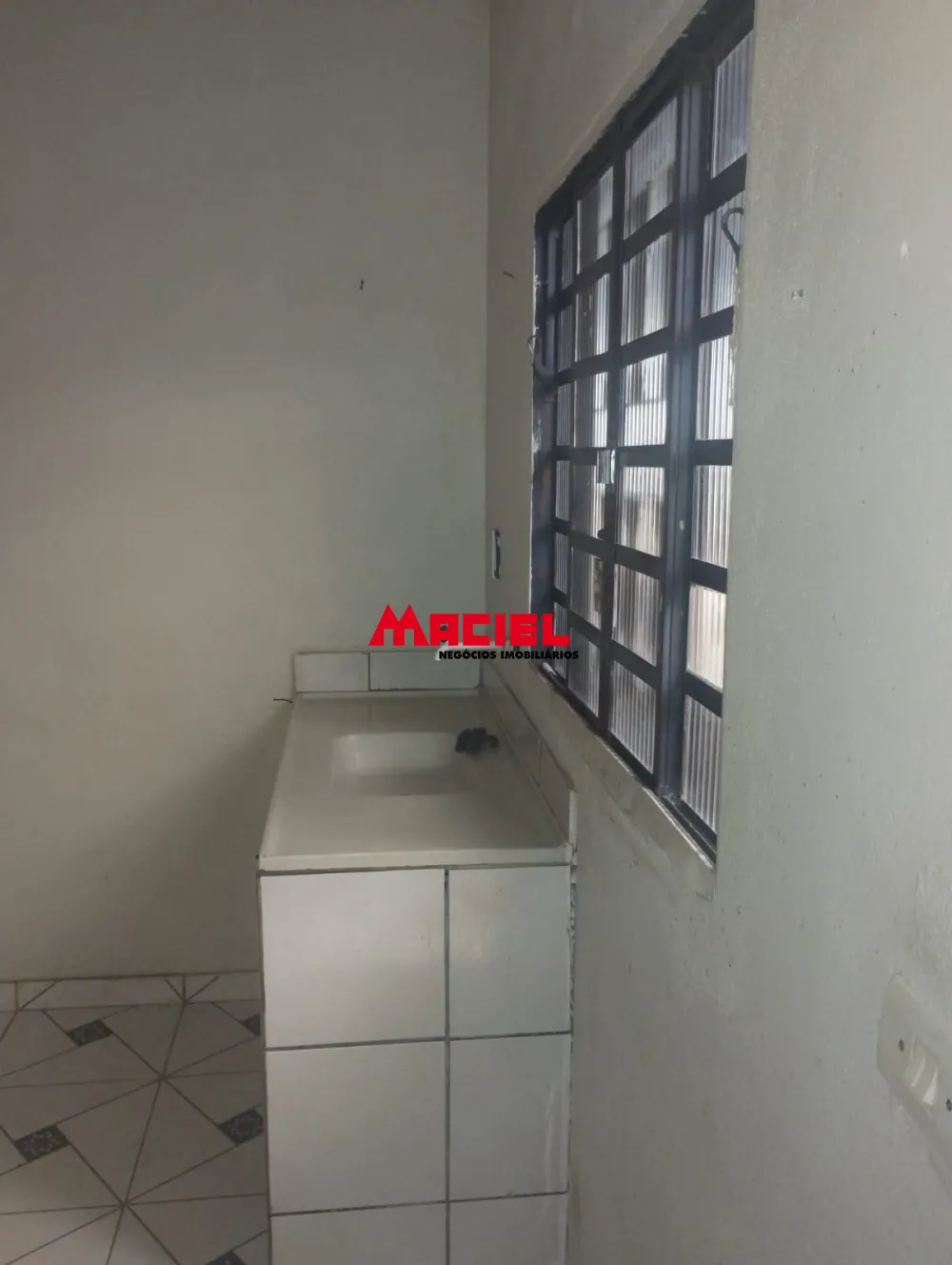 Comprar Casa / Padr&atilde;o em S&atilde;o Jos&eacute; dos Campos R$ 160.000,00 - Foto 5