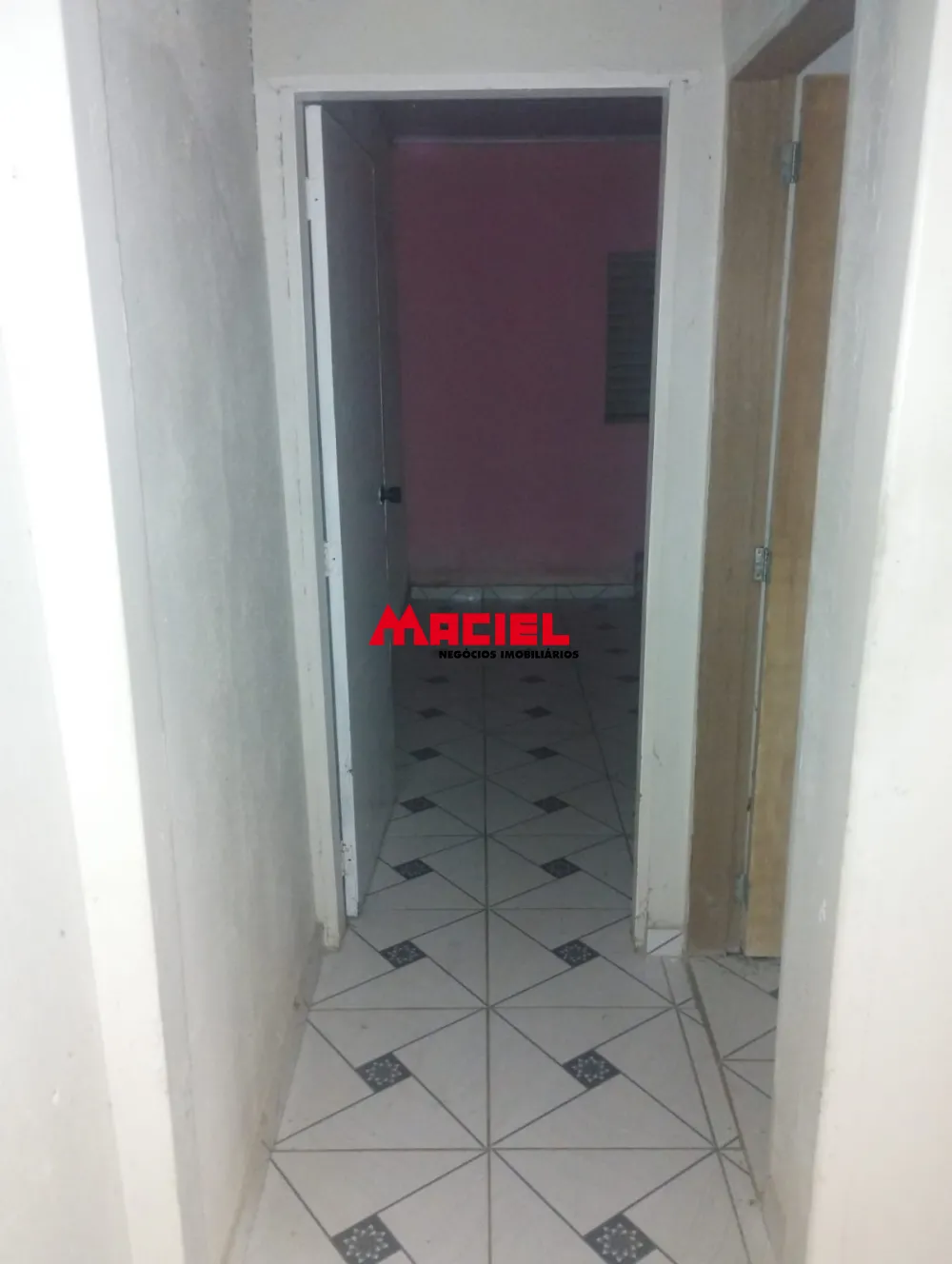 Comprar Casa / Padr&atilde;o em S&atilde;o Jos&eacute; dos Campos R$ 160.000,00 - Foto 6