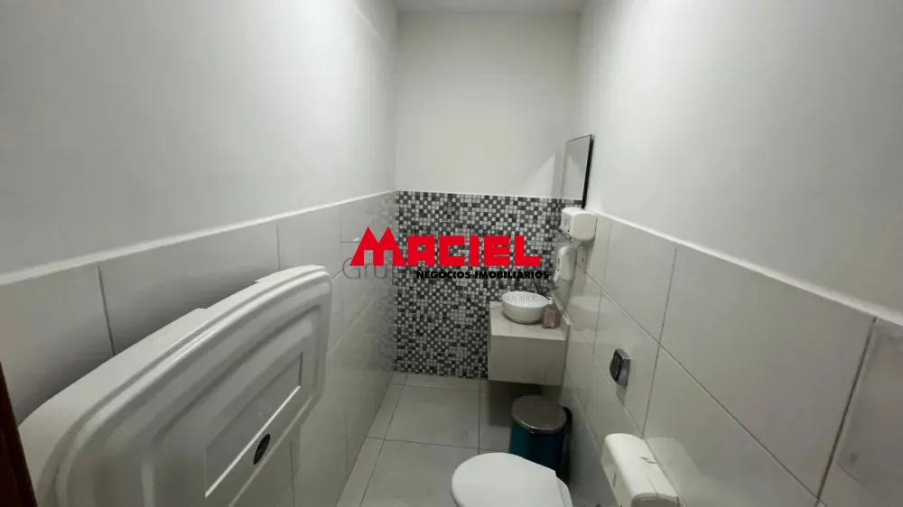 Alugar Comercial / Ponto Comercial em S&atilde;o Jos&eacute; dos Campos R$ 13.000,00 - Foto 7