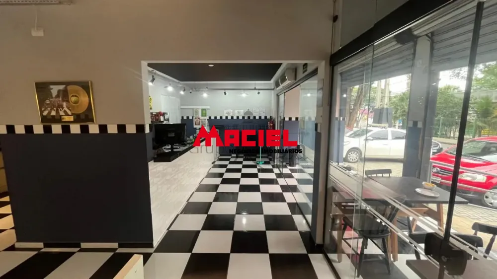 Alugar Comercial / Ponto Comercial em S&atilde;o Jos&eacute; dos Campos R$ 13.000,00 - Foto 33