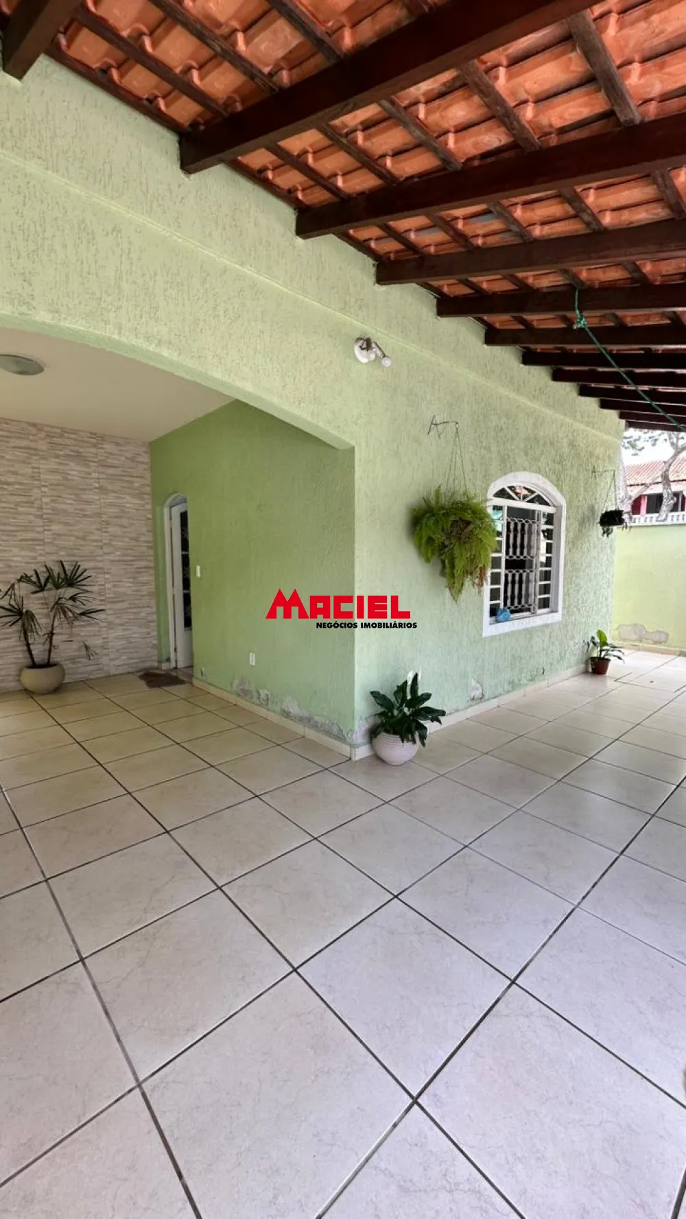 Alugar Casa / Sobrado em S&atilde;o Jos&eacute; dos Campos R$ 2.500,00 - Foto 2