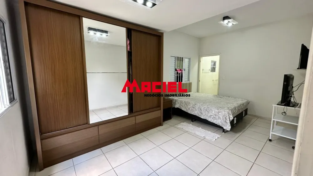 Alugar Casa / Sobrado em S&atilde;o Jos&eacute; dos Campos R$ 2.500,00 - Foto 13
