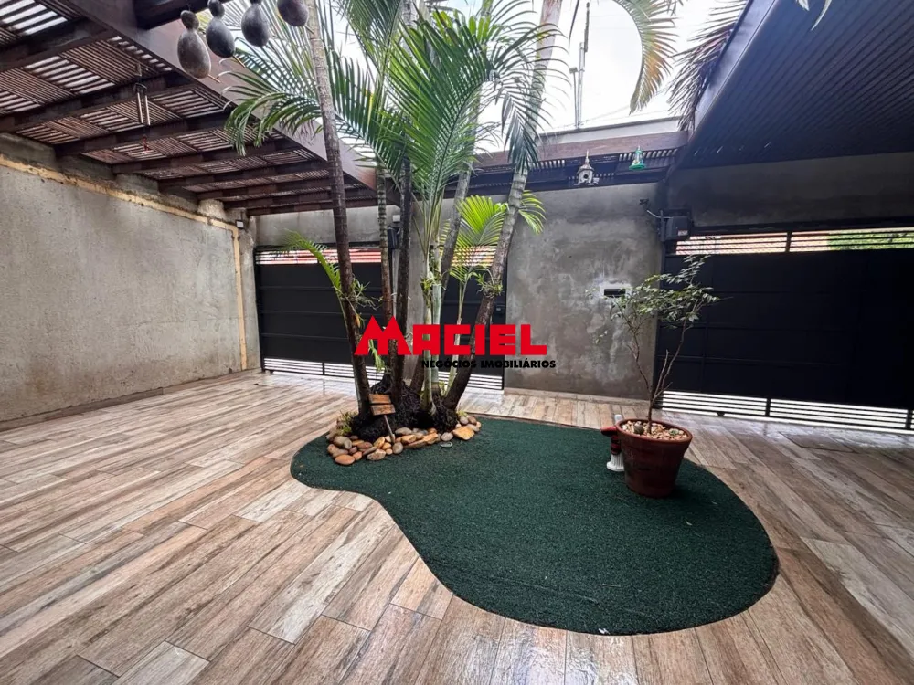 Comprar Casa / Padr&atilde;o em S&atilde;o Jos&eacute; dos Campos R$ 800.000,00 - Foto 2