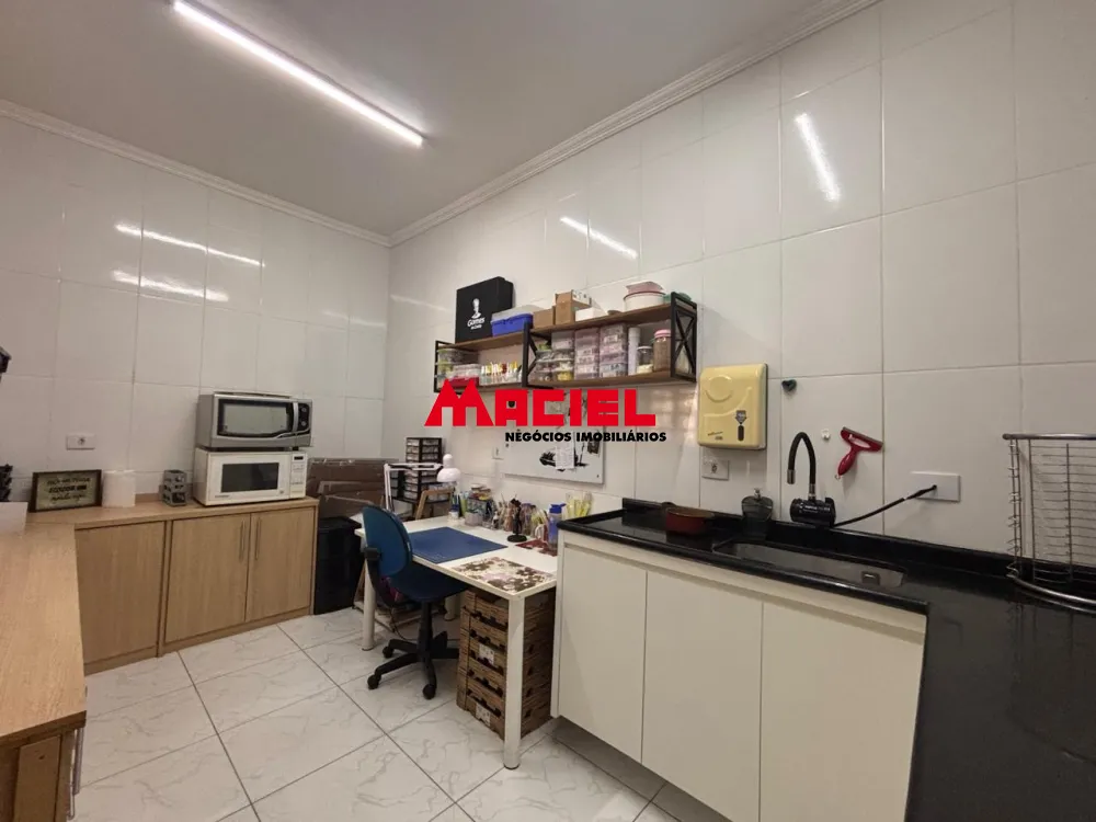 Comprar Casa / Padr&atilde;o em S&atilde;o Jos&eacute; dos Campos R$ 800.000,00 - Foto 12