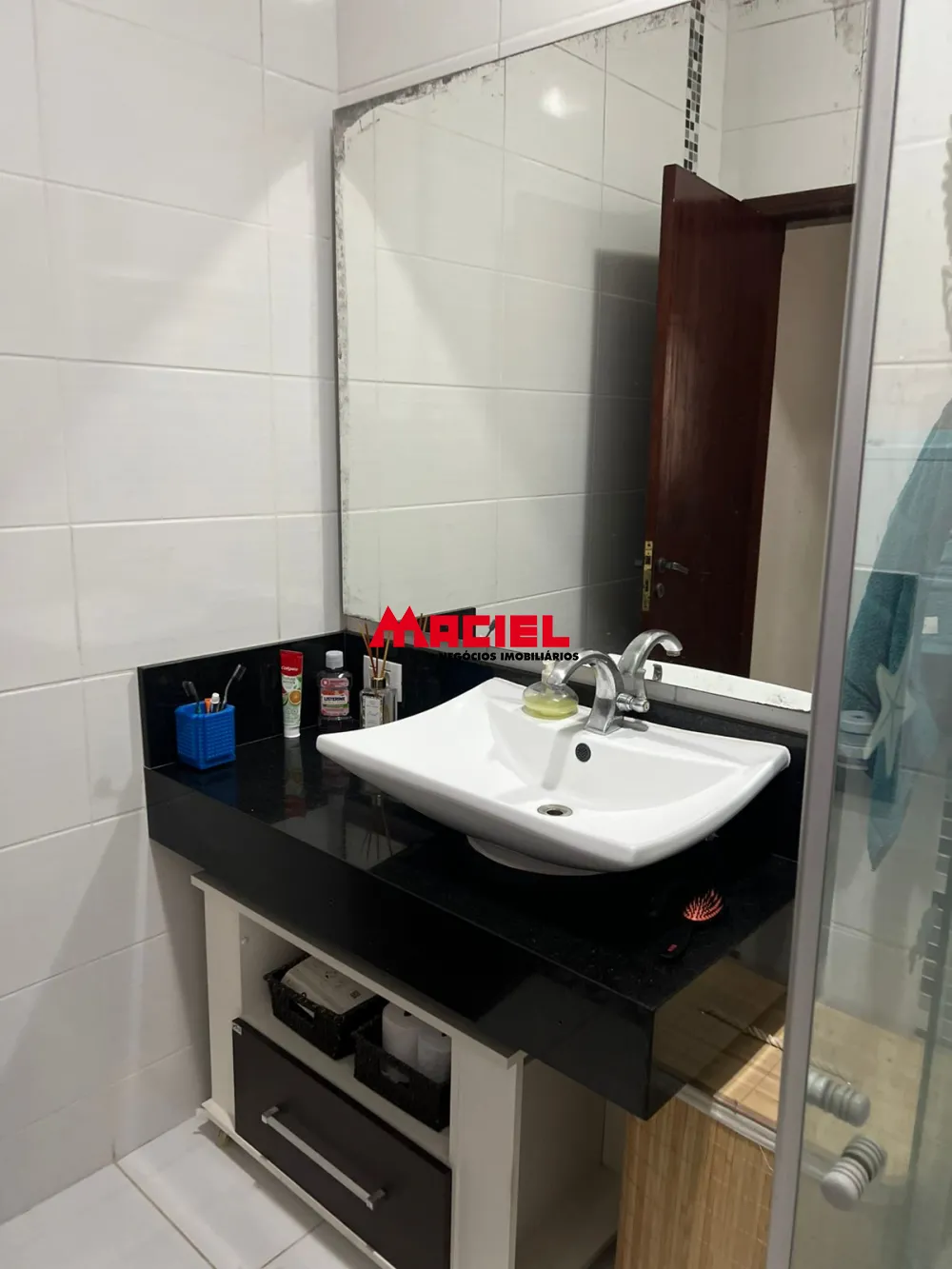Comprar Casa / Padr&atilde;o em S&atilde;o Jos&eacute; dos Campos R$ 800.000,00 - Foto 21