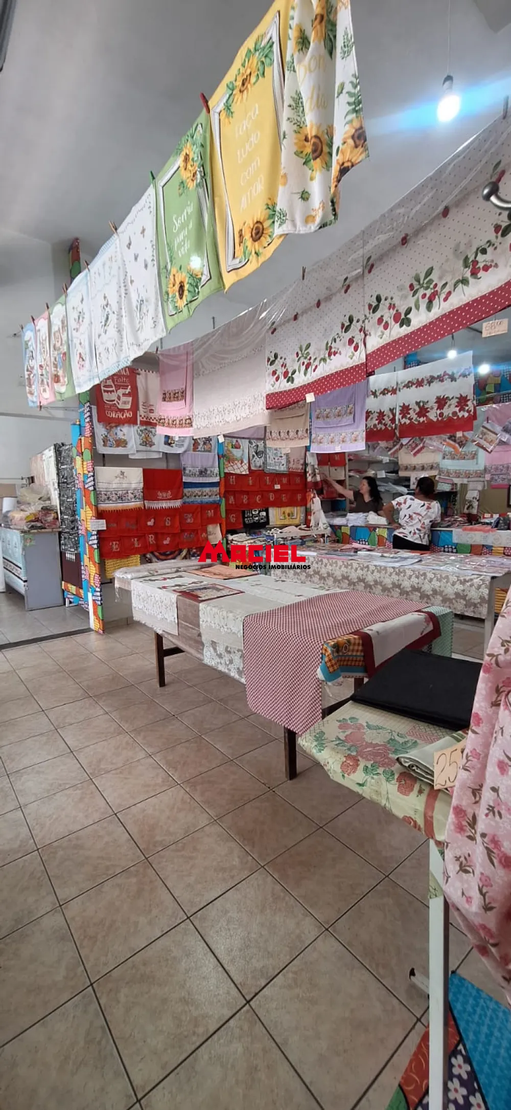 Comprar Comercial / Ponto Comercial em S&atilde;o Jos&eacute; dos Campos R$ 2.100.000,00 - Foto 28