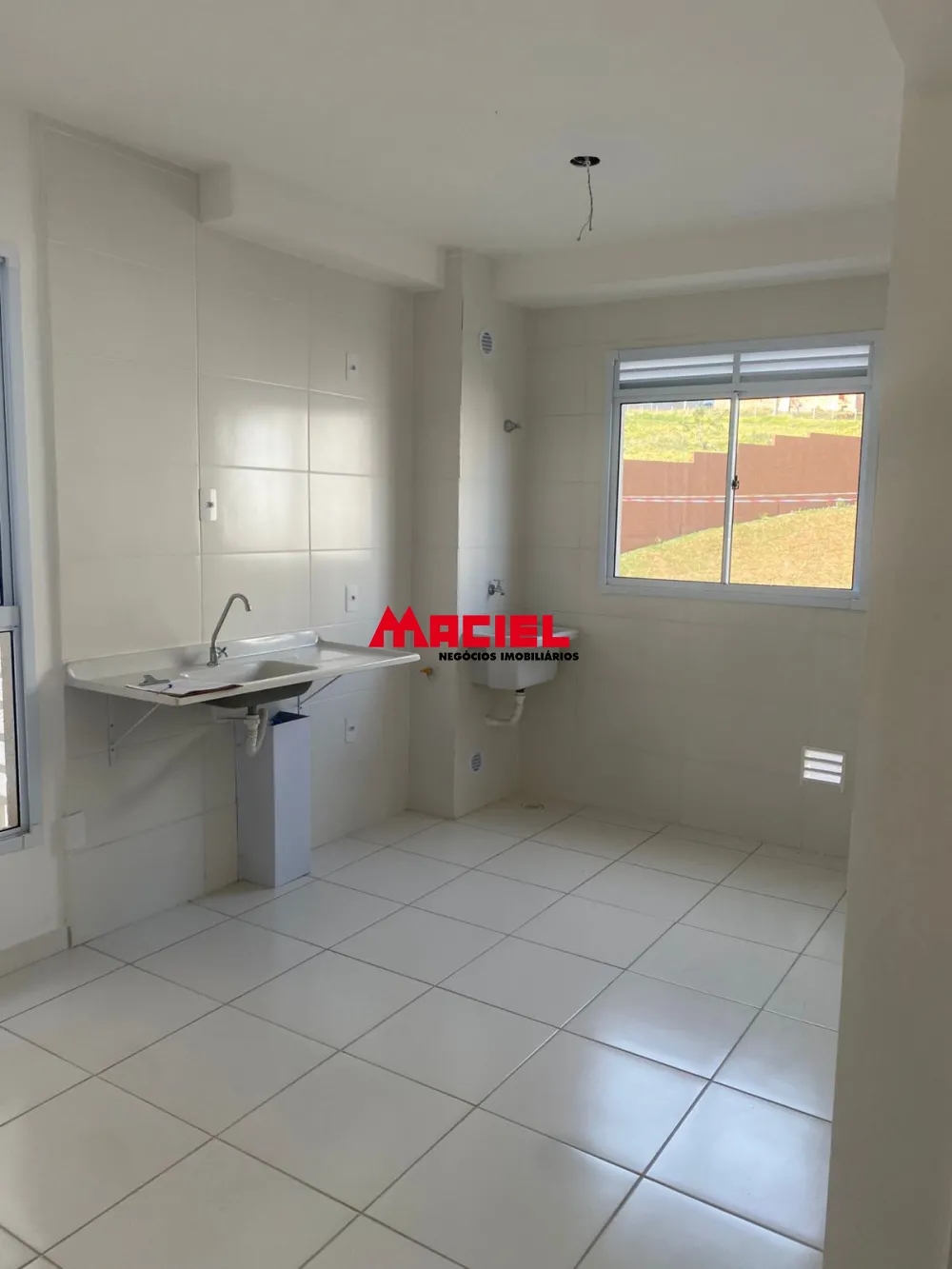 Alugar Apartamento / Padr&atilde;o em S&atilde;o Jos&eacute; dos Campos R$ 1.600,00 - Foto 9