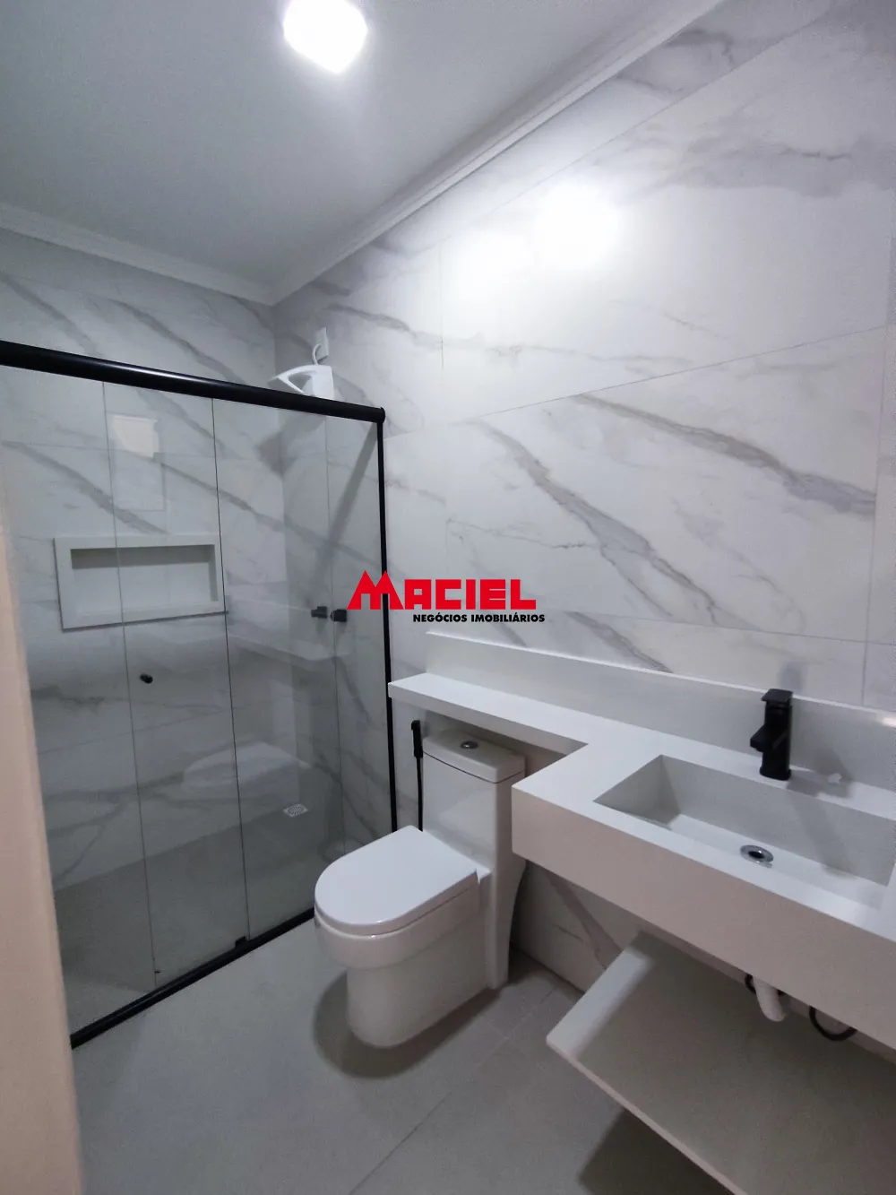 Comprar Casa / Padr&atilde;o em S&atilde;o Jos&eacute; dos Campos R$ 960.000,00 - Foto 7