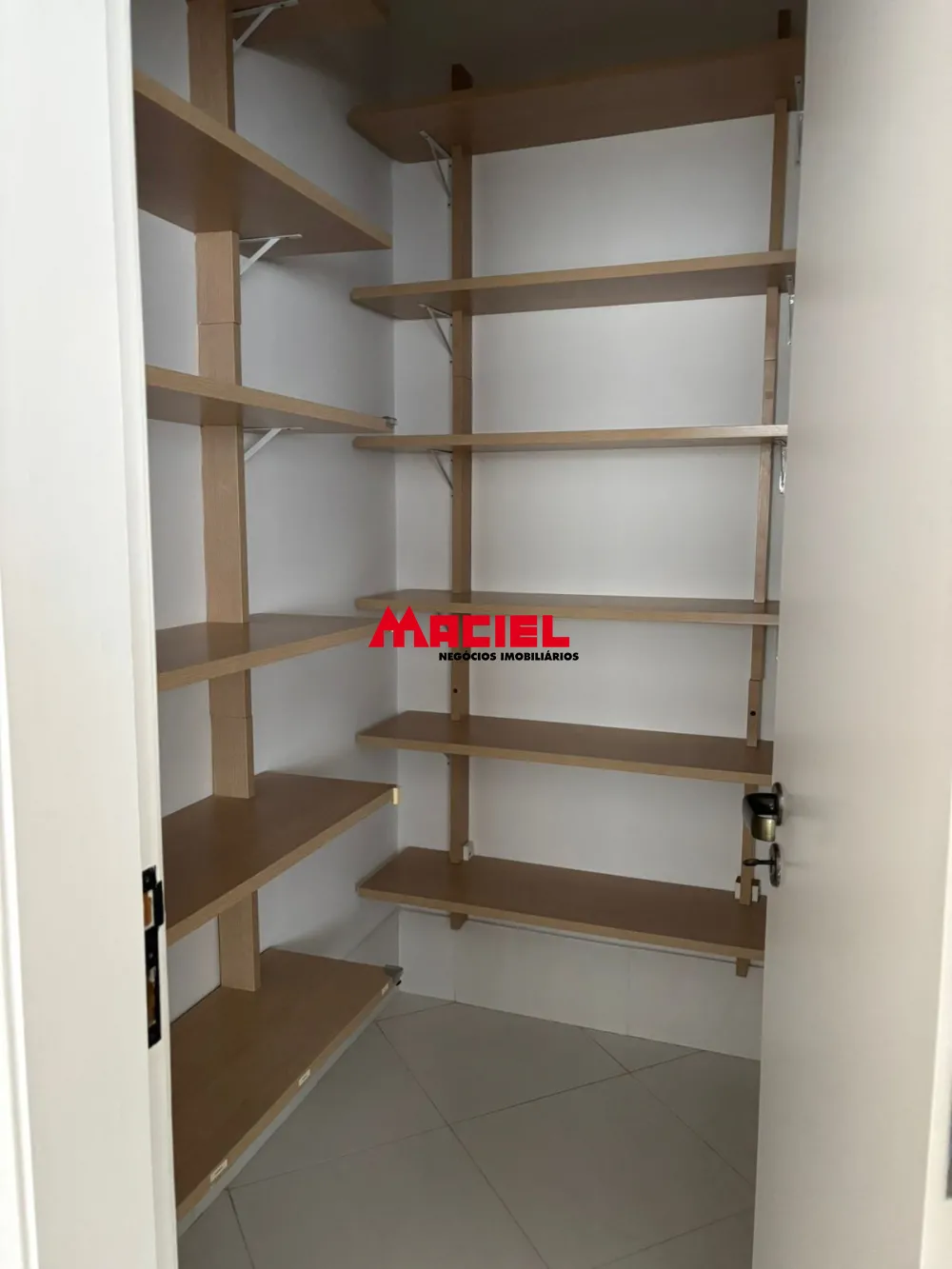 Comprar Casa / Condom&iacute;nio em S&atilde;o Jos&eacute; dos Campos R$ 2.150.000,00 - Foto 13