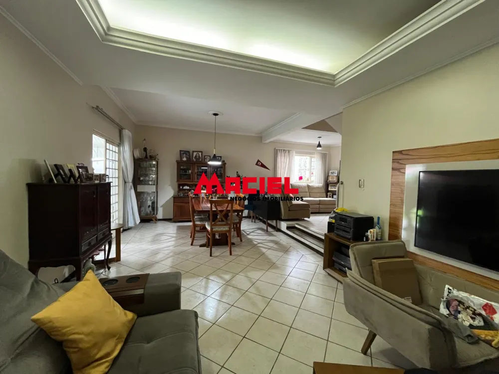 Comprar Casa / Sobrado em S&atilde;o Jos&eacute; dos Campos R$ 1.380.000,00 - Foto 5