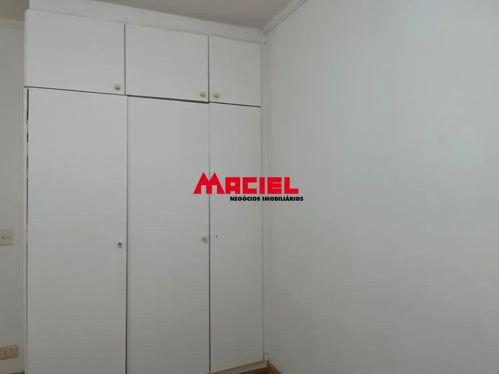 Comprar Apartamento / Padr&atilde;o em S&atilde;o Jos&eacute; dos Campos R$ 350.000,00 - Foto 3