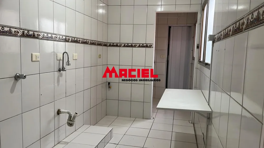 Comprar Apartamento / Padr&atilde;o em S&atilde;o Jos&eacute; dos Campos R$ 350.000,00 - Foto 9