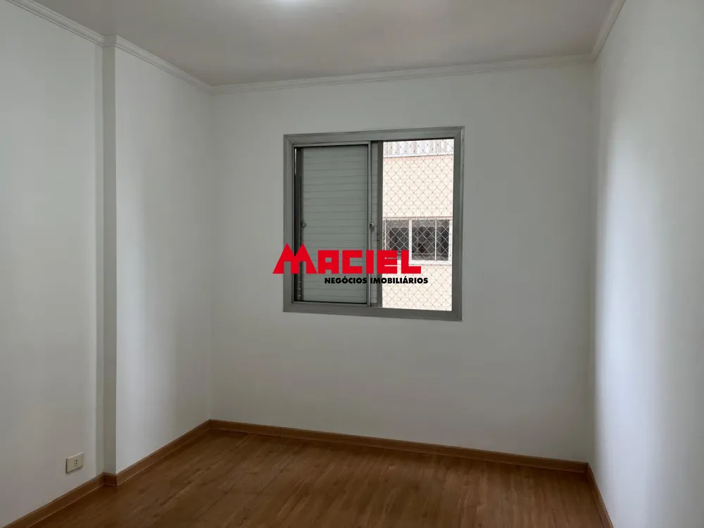 Comprar Apartamento / Padr&atilde;o em S&atilde;o Jos&eacute; dos Campos R$ 350.000,00 - Foto 12