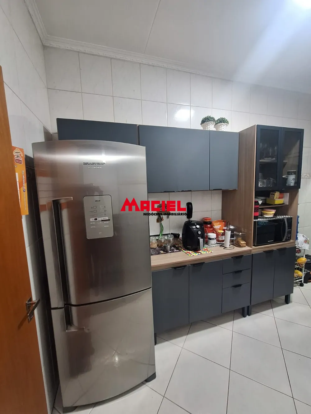 Alugar Apartamento / Padr&atilde;o em S&atilde;o Jos&eacute; dos Campos R$ 2.000,00 - Foto 12