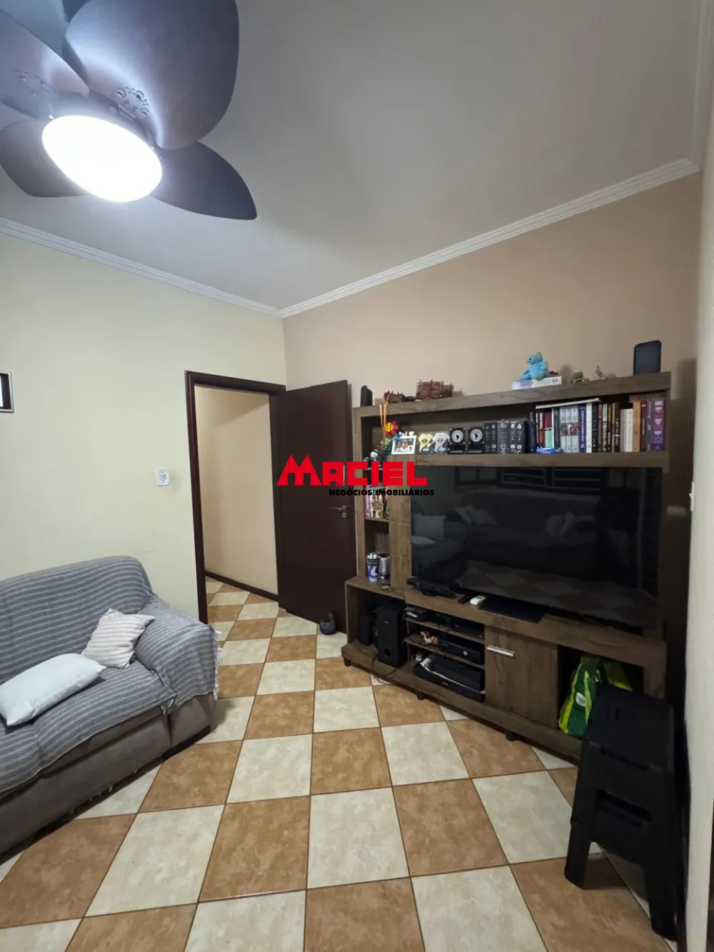 Comprar Casa / Sobrado em S&atilde;o Jos&eacute; dos Campos R$ 565.000,00 - Foto 7