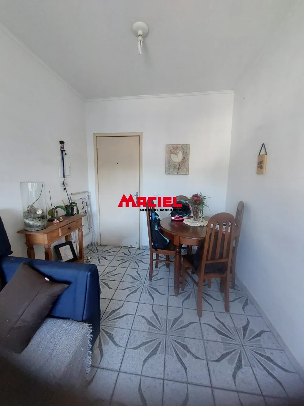 Comprar Apartamento / Padr&atilde;o em S&atilde;o Jos&eacute; dos Campos R$ 280.000,00 - Foto 2
