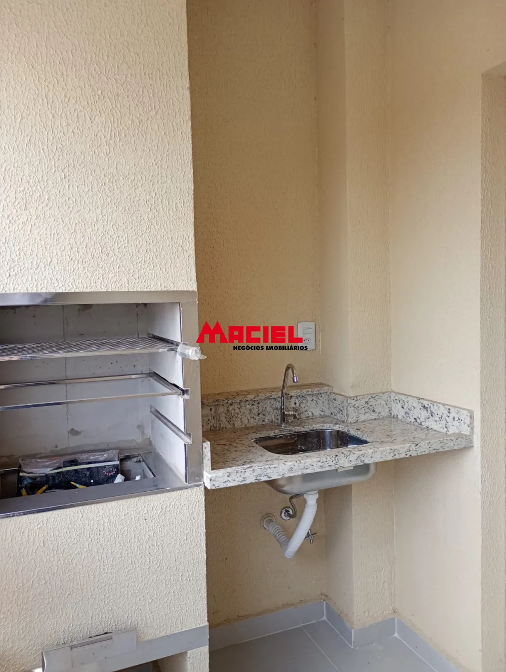 Alugar Apartamento / Padr&atilde;o em S&atilde;o Jos&eacute; dos Campos R$ 3.000,00 - Foto 8