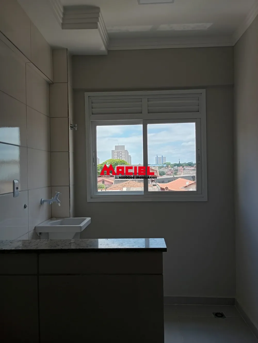 Alugar Apartamento / Padr&atilde;o em S&atilde;o Jos&eacute; dos Campos R$ 3.000,00 - Foto 13