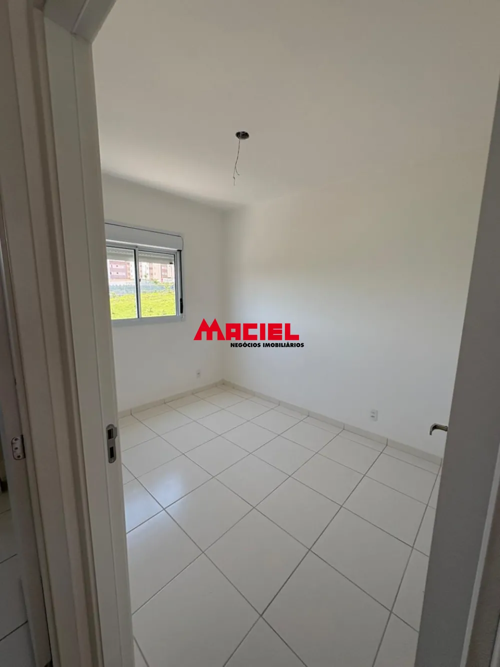 Alugar Apartamento / Padr&atilde;o em S&atilde;o Jos&eacute; dos Campos R$ 1.500,00 - Foto 16