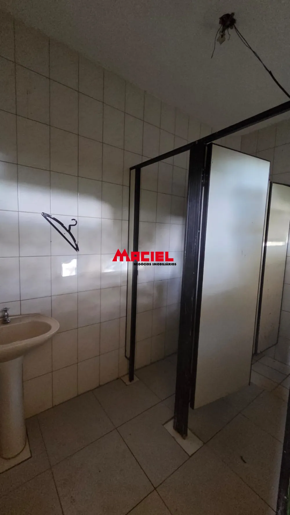 Alugar Comercial / Galp&atilde;o em Jambeiro R$ 3.800,00 - Foto 6