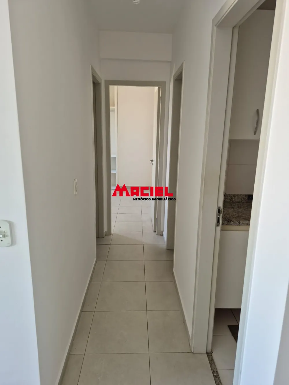 Alugar Apartamento / Padr&atilde;o em S&atilde;o Jos&eacute; dos Campos R$ 3.500,00 - Foto 13