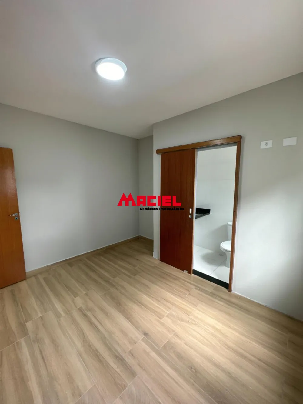 Comprar Apartamento / Padr&atilde;o em Pindamonhangaba R$ 295.000,00 - Foto 16