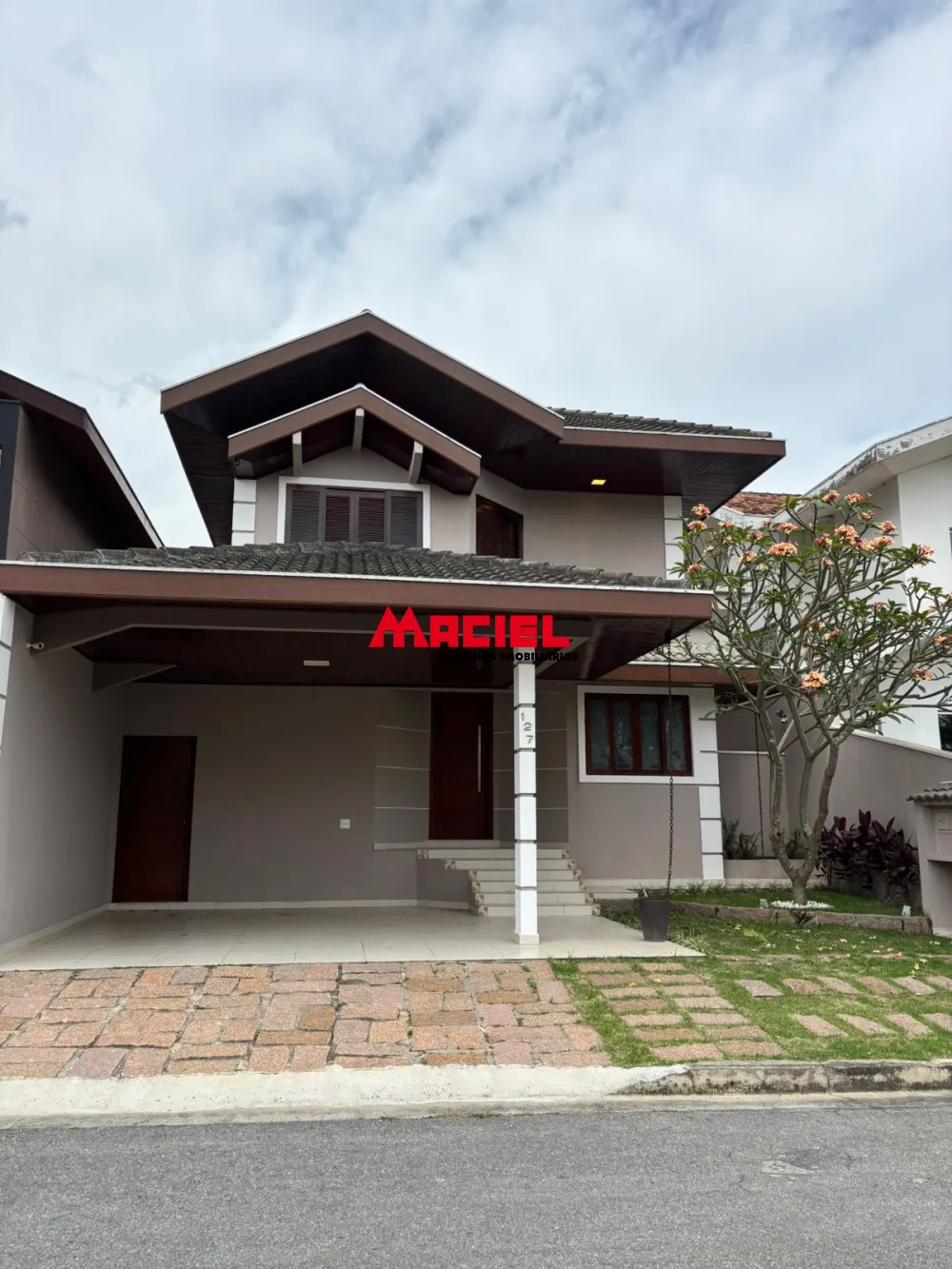 Comprar Casa / Condom&iacute;nio em S&atilde;o Jos&eacute; dos Campos R$ 1.990.000,00 - Foto 1