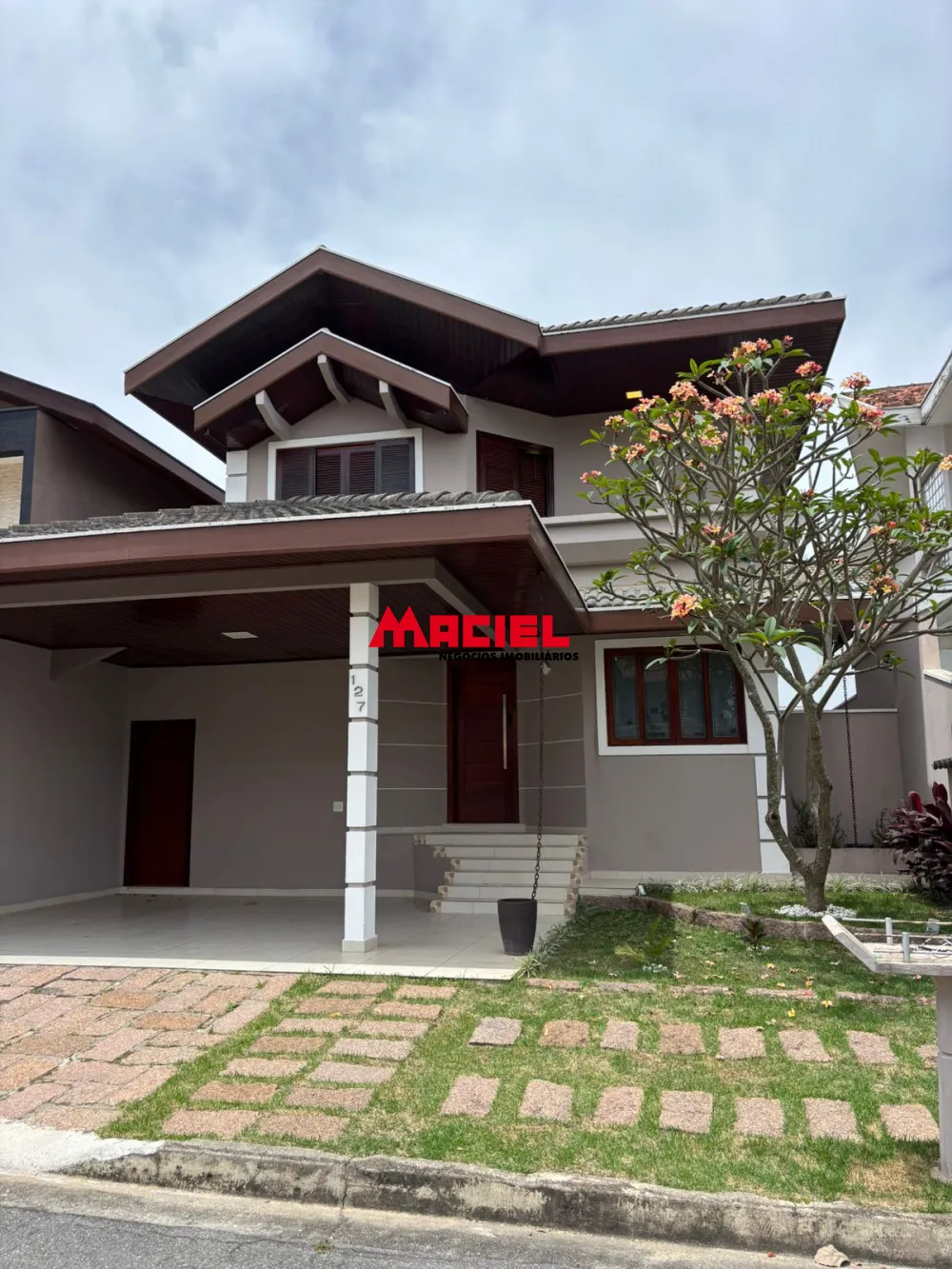 Comprar Casa / Condom&iacute;nio em S&atilde;o Jos&eacute; dos Campos R$ 1.990.000,00 - Foto 2