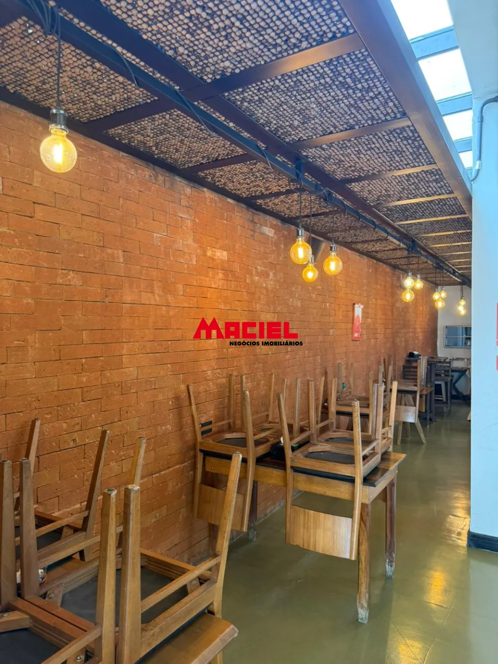 Comprar Comercial / Fundo em S&atilde;o Jos&eacute; dos Campos R$ 780.000,00 - Foto 2