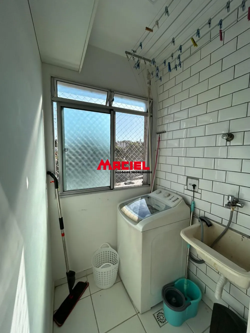 Comprar Apartamento / Padr&atilde;o em S&atilde;o Jos&eacute; dos Campos R$ 285.000,00 - Foto 3