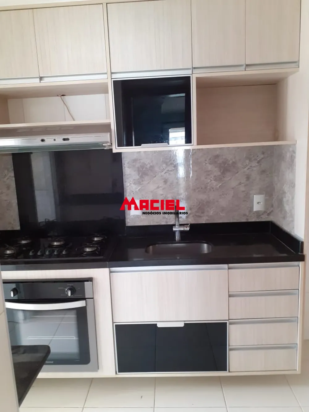 Alugar Apartamento / Padr&atilde;o em S&atilde;o Jos&eacute; dos Campos R$ 4.150,00 - Foto 6