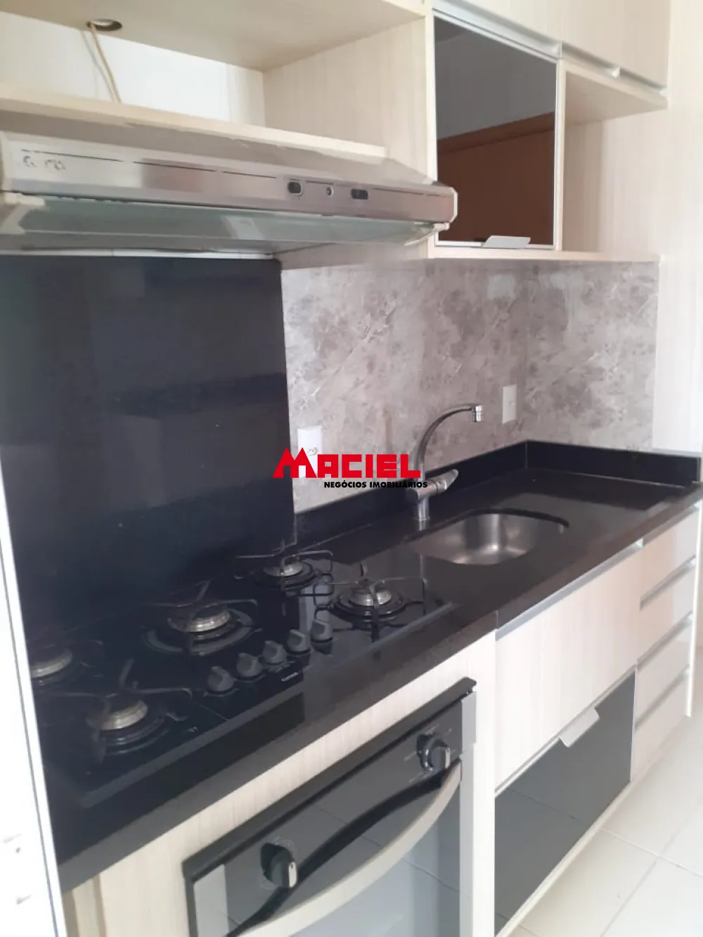 Alugar Apartamento / Padr&atilde;o em S&atilde;o Jos&eacute; dos Campos R$ 4.150,00 - Foto 12