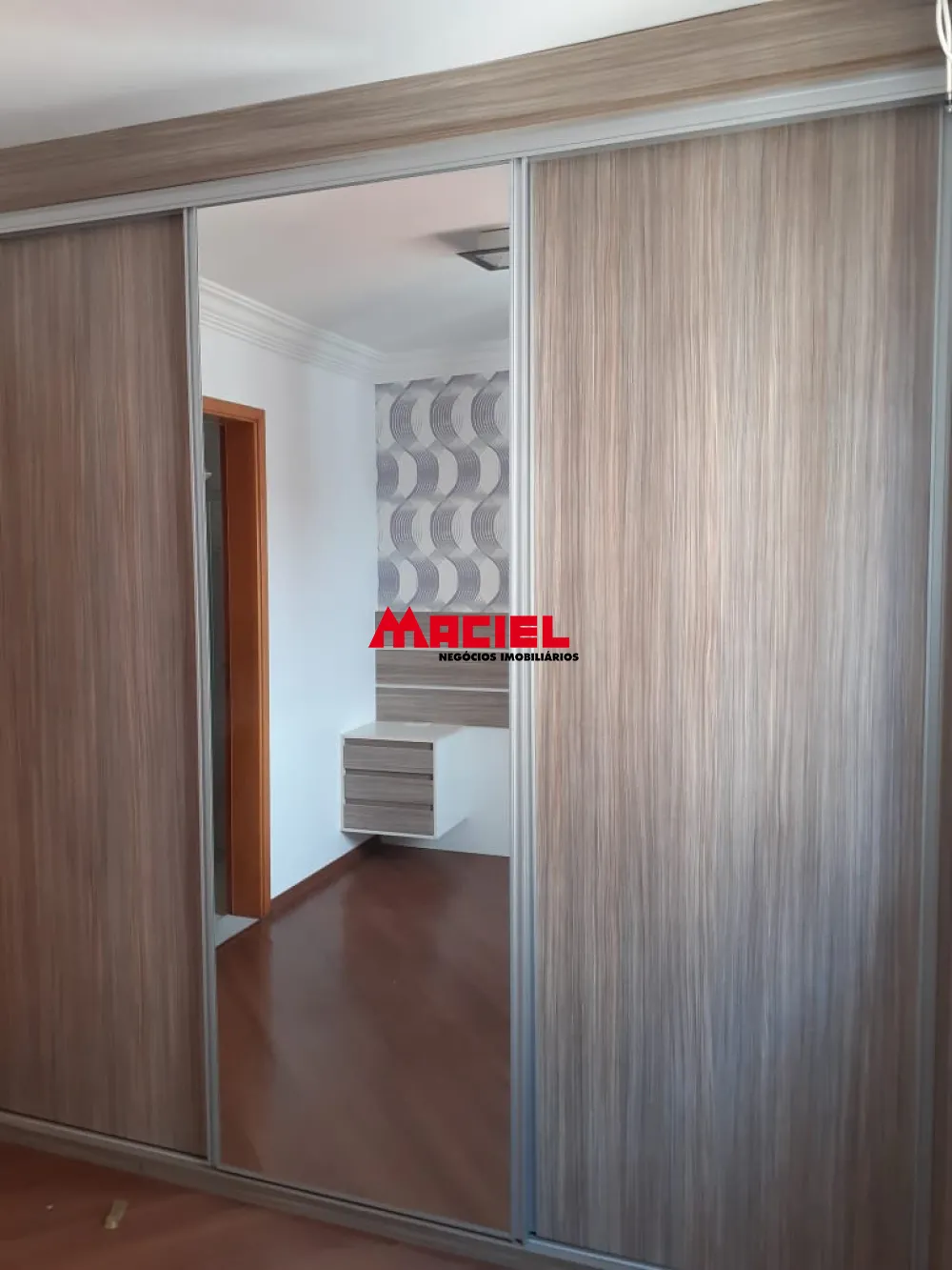 Alugar Apartamento / Padr&atilde;o em S&atilde;o Jos&eacute; dos Campos R$ 4.150,00 - Foto 25