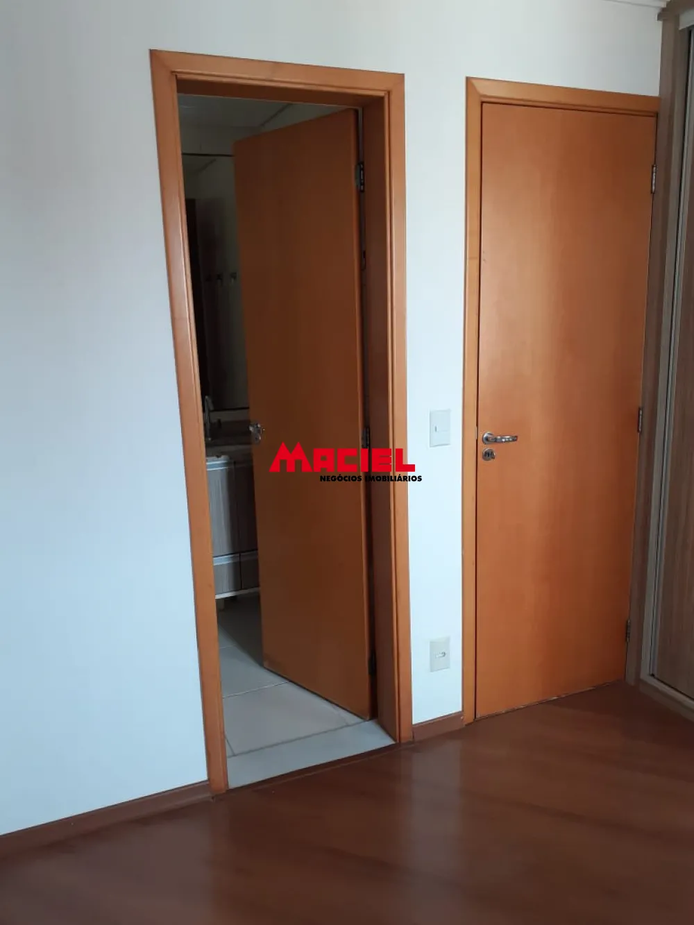 Alugar Apartamento / Padr&atilde;o em S&atilde;o Jos&eacute; dos Campos R$ 4.150,00 - Foto 26