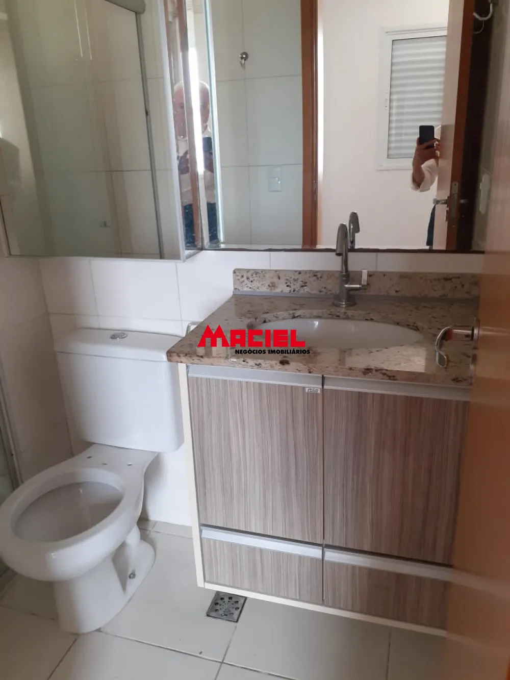 Alugar Apartamento / Padr&atilde;o em S&atilde;o Jos&eacute; dos Campos R$ 4.150,00 - Foto 28
