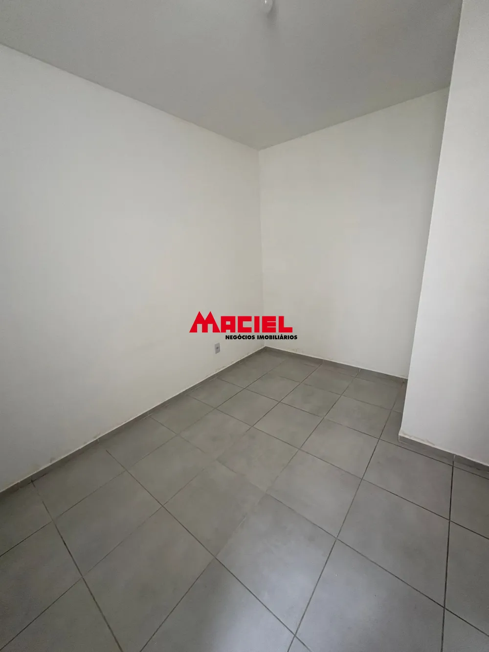 Comprar Apartamento / Padr&atilde;o em S&atilde;o Jos&eacute; dos Campos R$ 350.000,00 - Foto 13